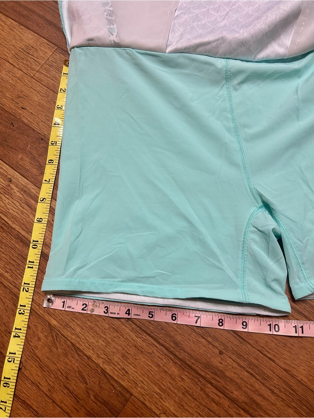 Vineyard vines - Picture 6 of 8